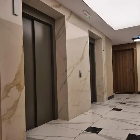 Venice Apartment, Self Check-in 24h, Free Parking * Poznan