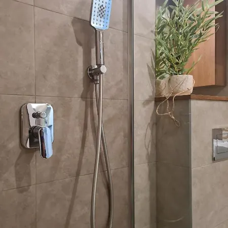 Venice Apartment, Self Check-in 24h, Free Parking Poznan